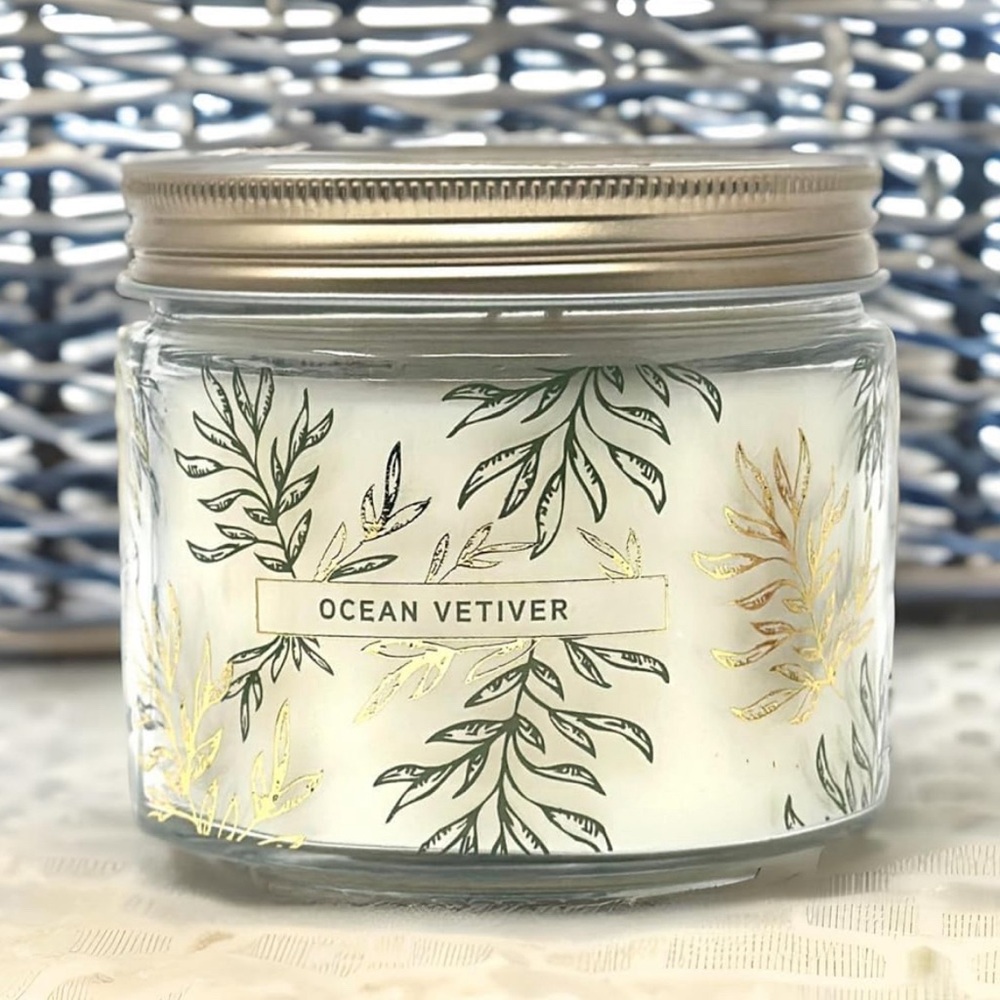 NEW 12 oz. Bellevue Luxury Candle Ocean Vetiver